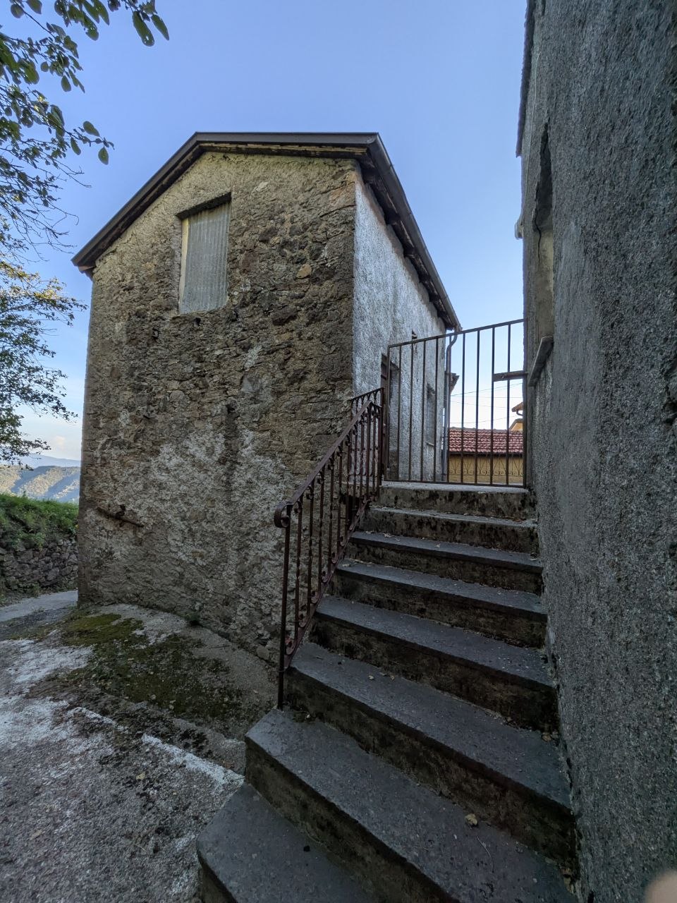 Codorso - scala esterna